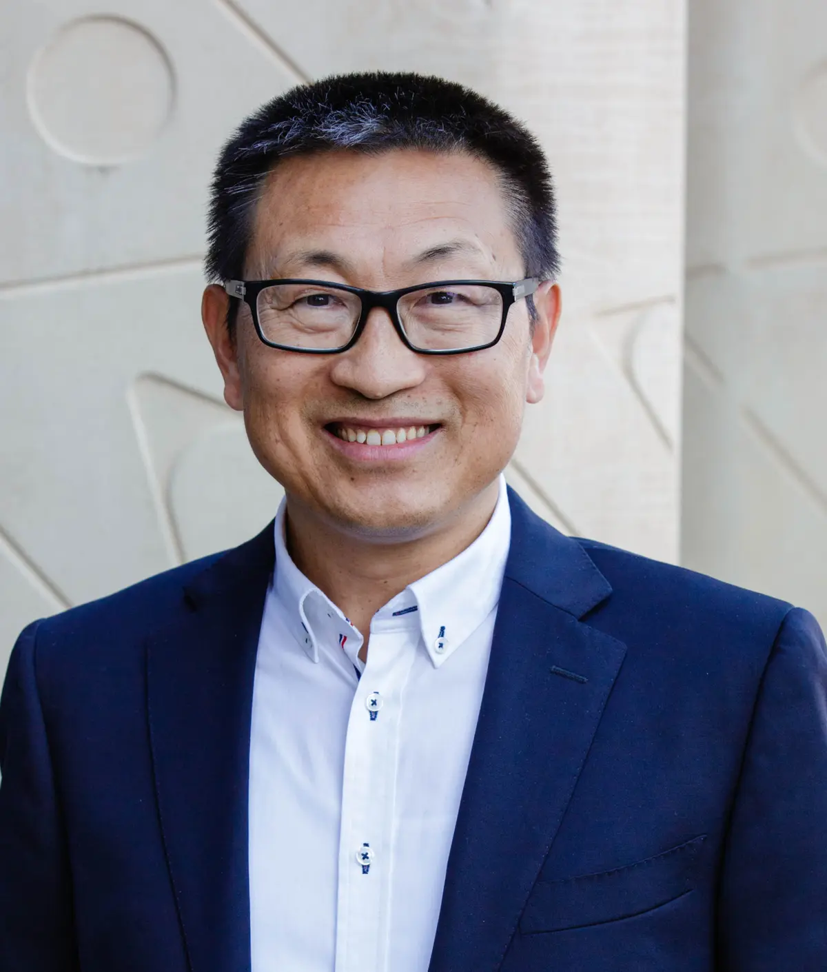 Zhiguo Yuan, keynote speaker
